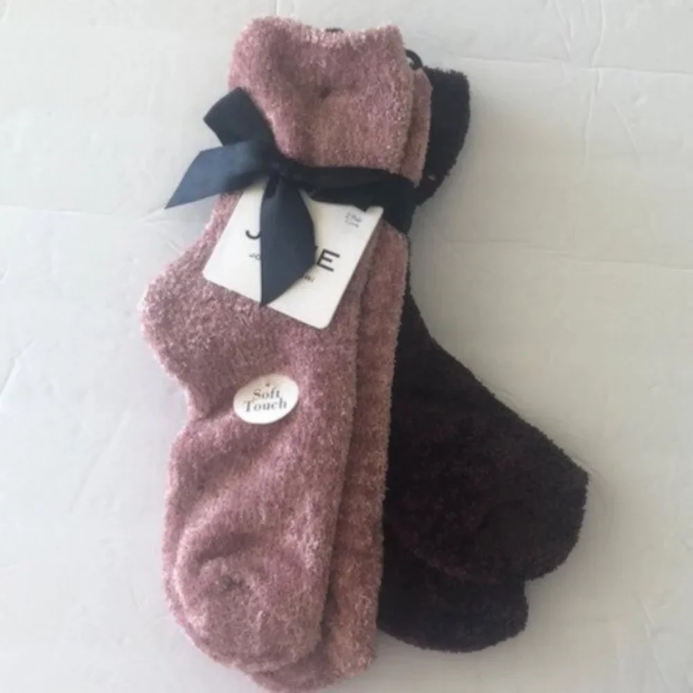 Josie Natori Legwear 2 pairs Chenille Crew Cozy Soft Socks 9-11 Blush Burgundy